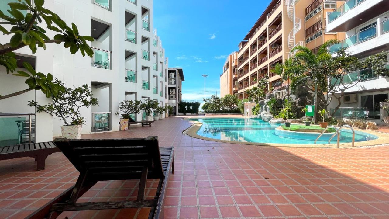 Dragon Beach Resort , Jomtien Beach Pattaya Kültér fotó