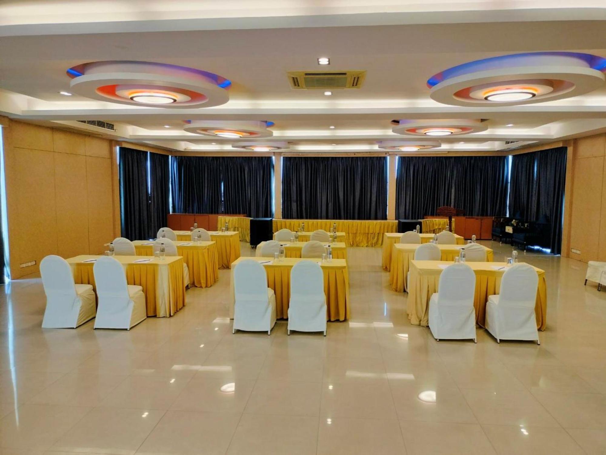 Dragon Beach Resort , Jomtien Beach Pattaya Kültér fotó